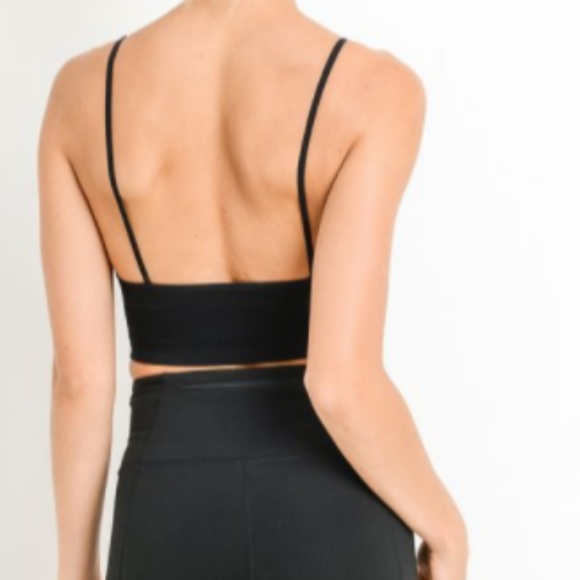 Black Seamless Camisole Bra - Picture 7 of 7